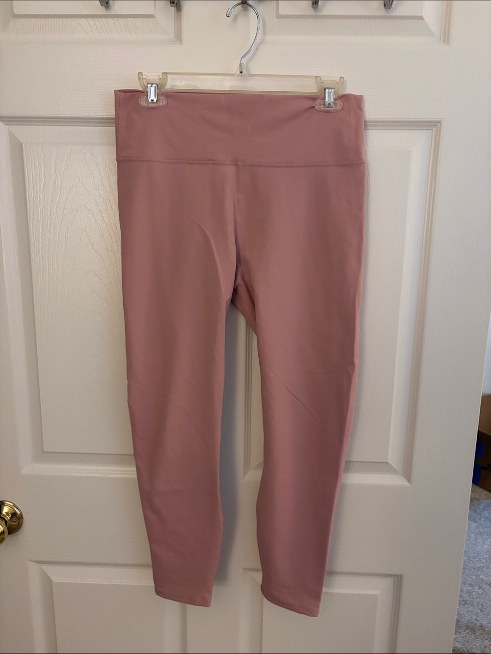 Fabletics Dusty Rose High-Waist Leggings